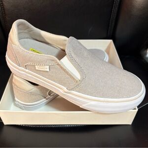 Vans Asher DX Women's Slip-On Shoes in Taupe
